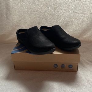 Clarks sillian cloud steppers